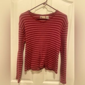 Faded Glory Long Sleeved V-neck